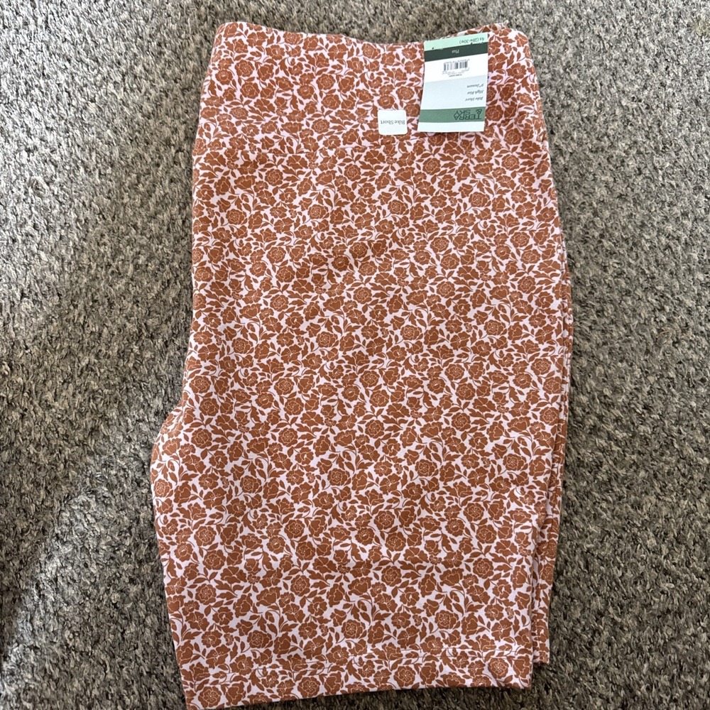 Terra & Sky Women's Plus Bike Shorts~9" Inseam 4X (28W-30W) White With FlowerNWT